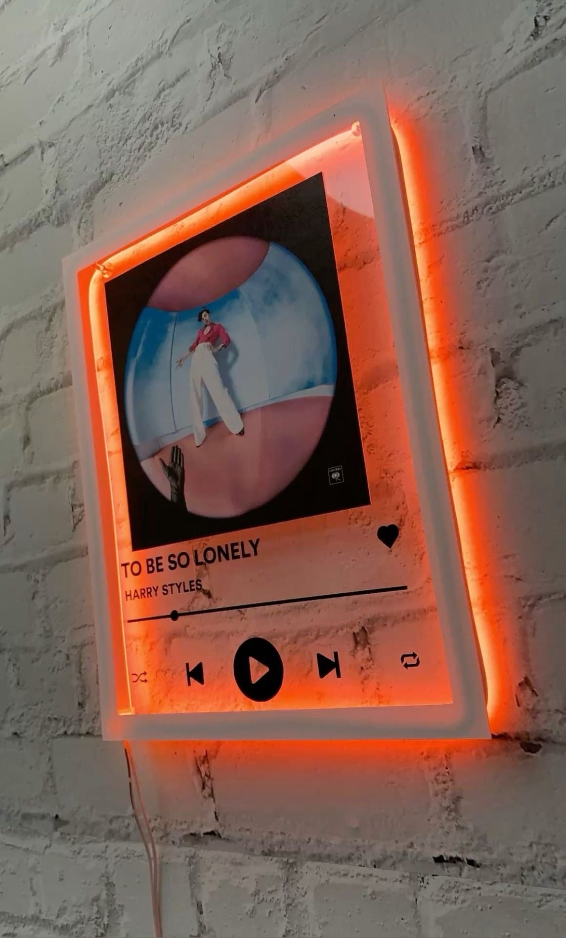 Spotify plate